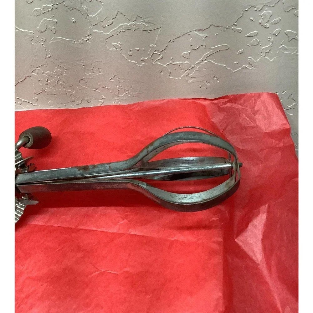 Vintage‎ Hand Beater